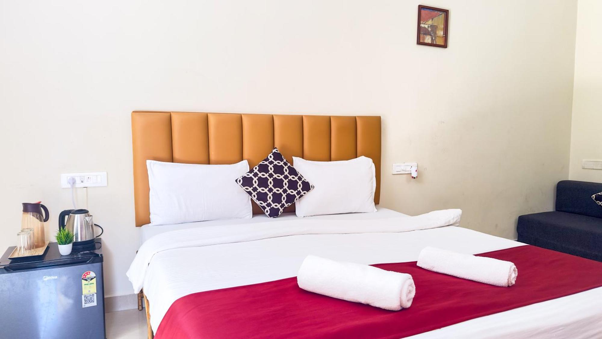 Hotel Leela Inn Candolim Marmagao Ngoại thất bức ảnh