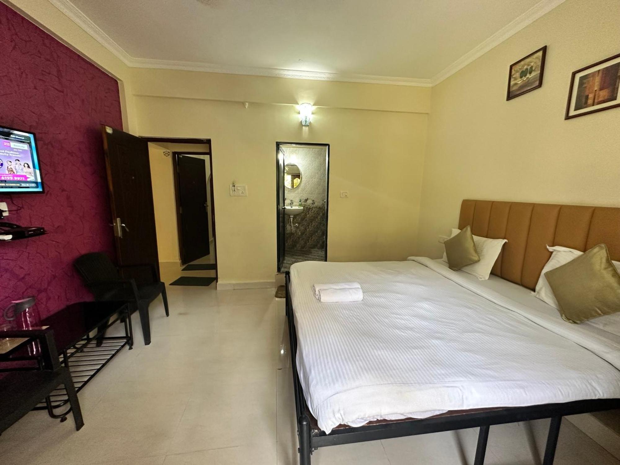 Hotel Leela Inn Candolim Marmagao Ngoại thất bức ảnh