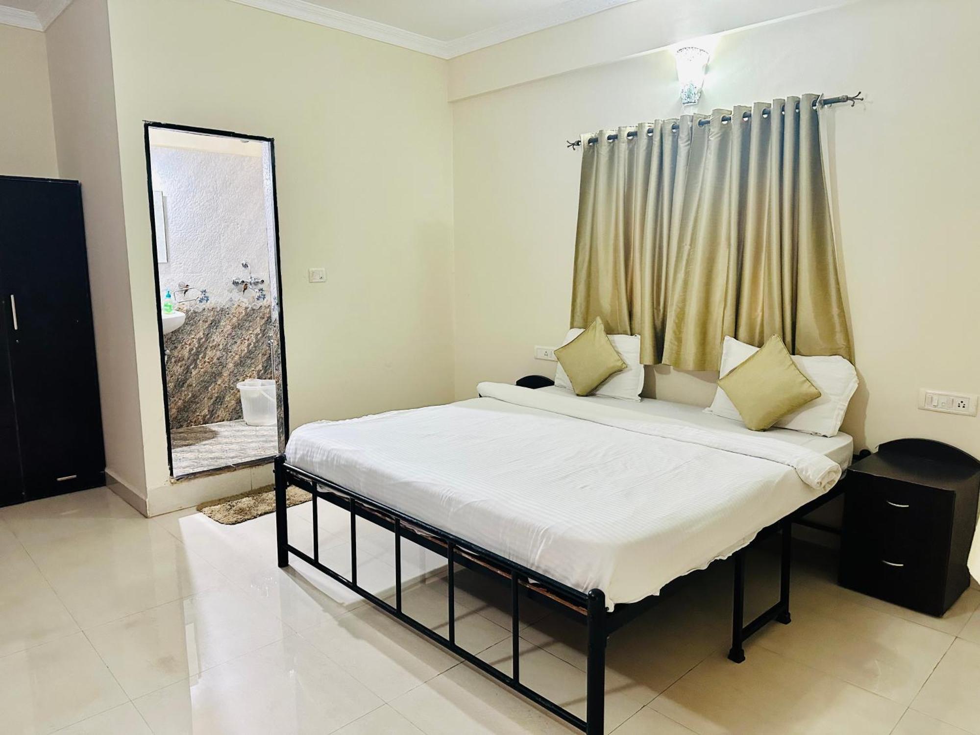 Hotel Leela Inn Candolim Marmagao Ngoại thất bức ảnh